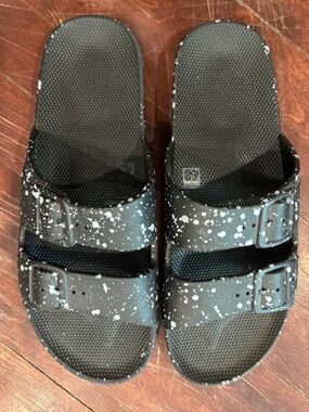 Freedom Moses - Black Paint-Splatter Double Buckle Slide Sandals size 42/43